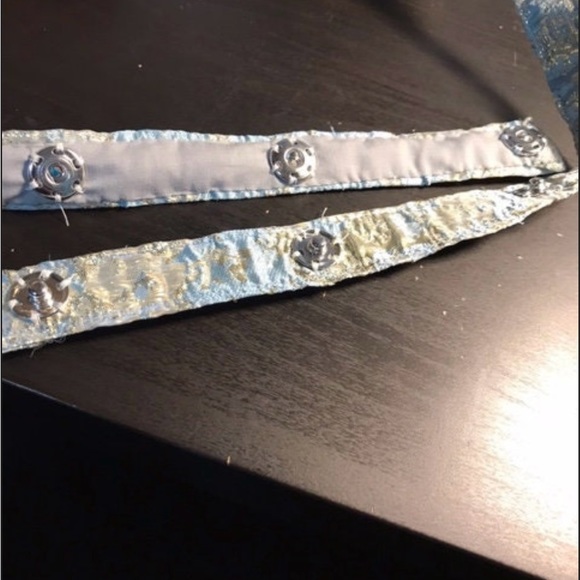 Hand made Belly Dance Costume 36B. 3 piece. Blue and Silver Snowflakes - Picture 8 of 9